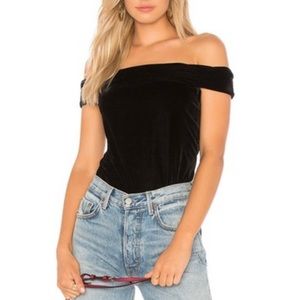 NWOT CUPCAKES AND CASHMERE Black Velvet Top